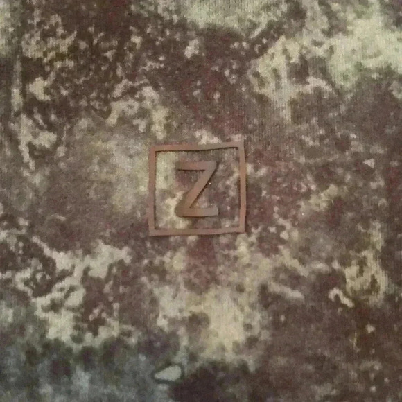 Zobha Green and Black Abstract Print Ultra High Rise Leggings - Picture 3 of 5